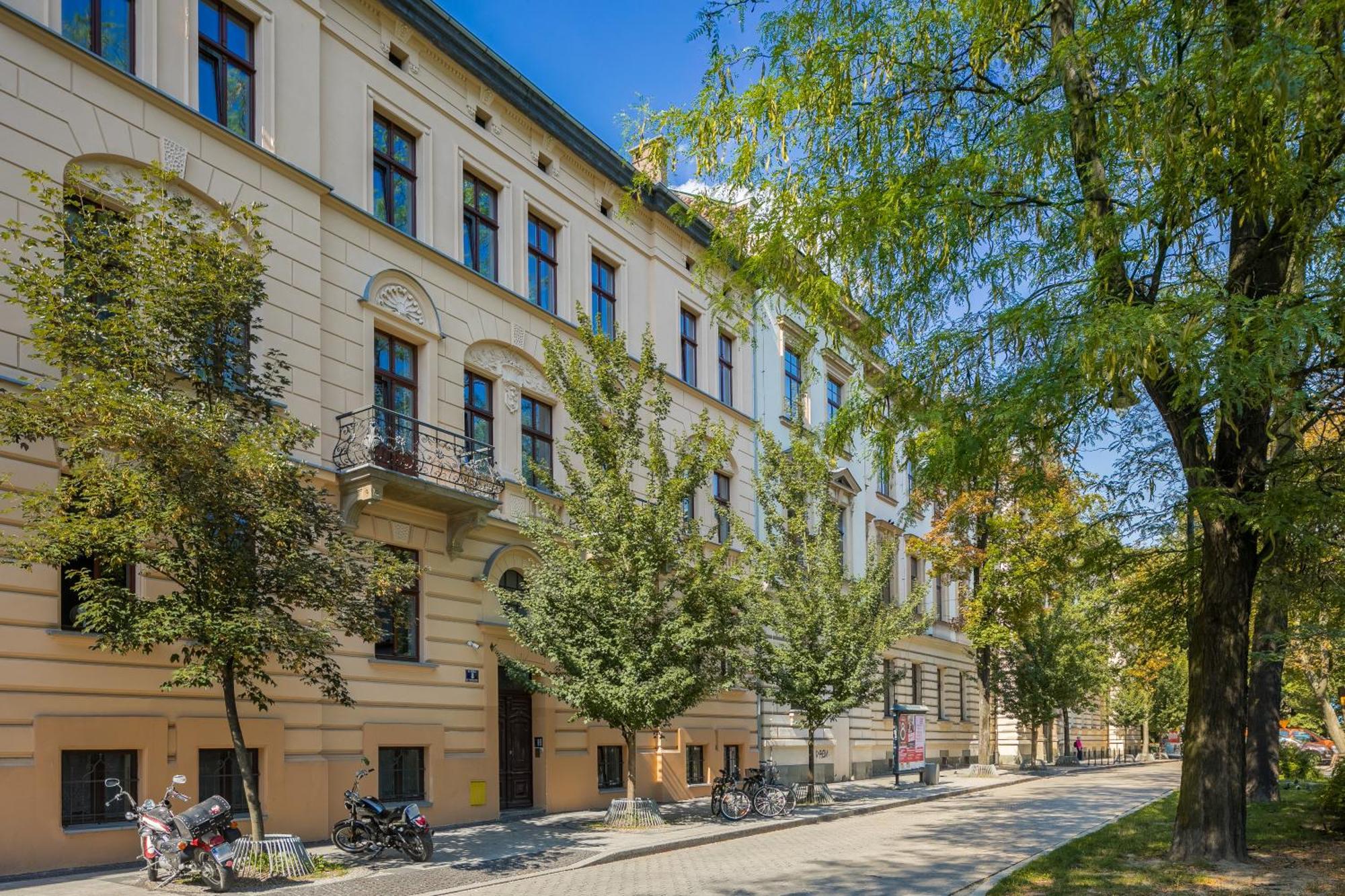Old Town Bis Apartment