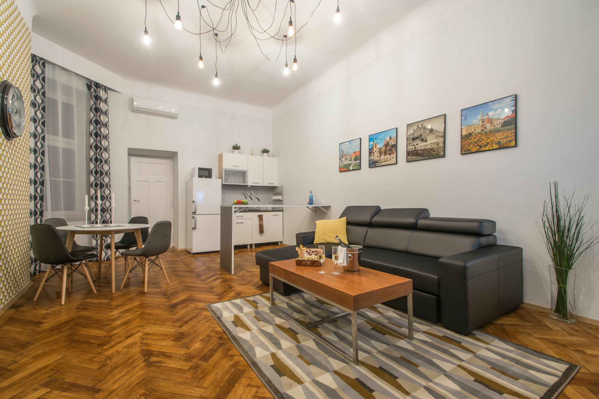 Old Town Bis Apartment